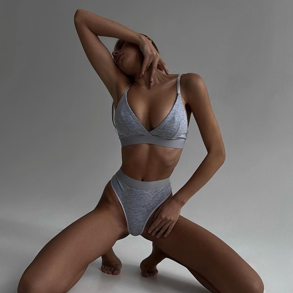 Marie in Gray Set New - Made in Europe